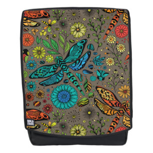 Fly, fly dragonfly on brown backpack