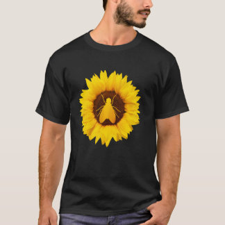 Fly For Women Men Housefly Insect Sunflower Lover T-Shirt