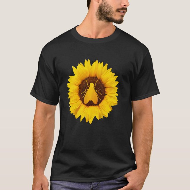 Fly For Women Men Housefly Insect Sunflower Lover T-Shirt (Front)