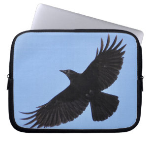 Flying Black Raven Corvid Crow-lover Photo Design Laptop Sleeve