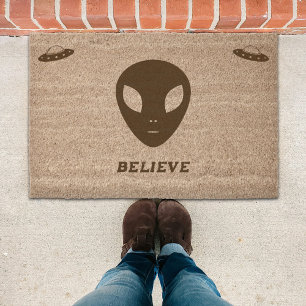 Flying Saucer & Alien  Fiber Doormat