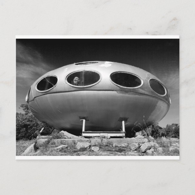 Flying Saucer Postcard (Front)