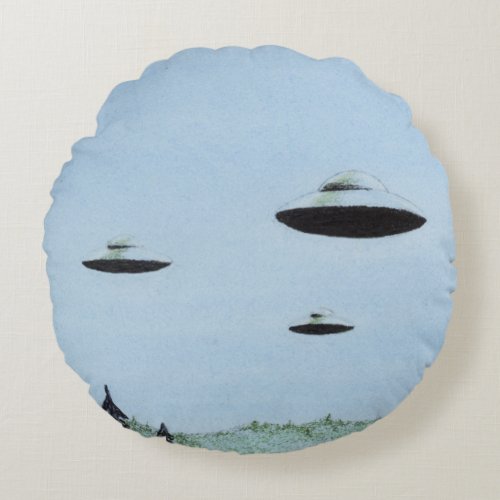 Flying Saucers Round Pillow