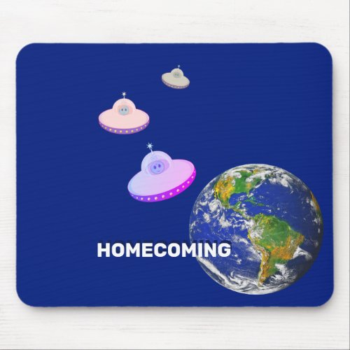 Flying saucers  your text mouse pad