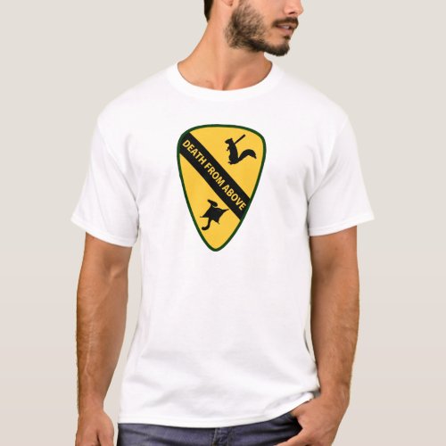 Flying Squirrel First Air Cavalry Insignia T_Shirt