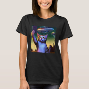 Flying Ufo Cat Selfie T-Shirt
