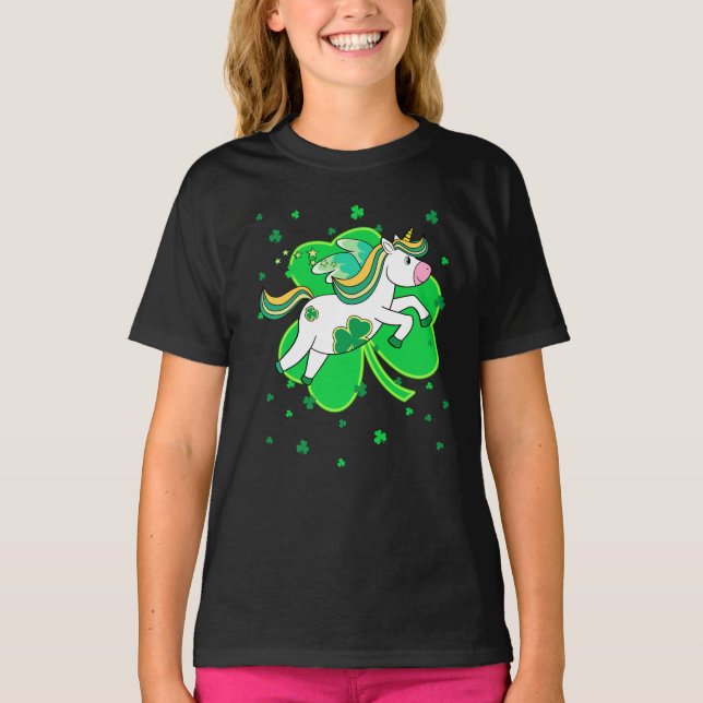 Flying Unicorn St Patricks Day Irish Shamrock T-Shirt (Front)