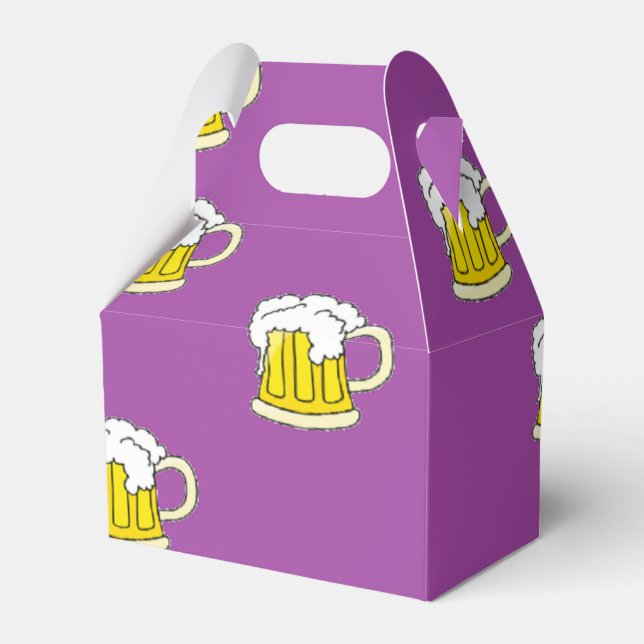 Foaming beer cup on purple favor boxes (Front Side)