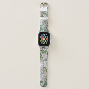 FOCUS PHOTOGRAPHY OF PINK FLOWERS APPLE WATCH BAND
