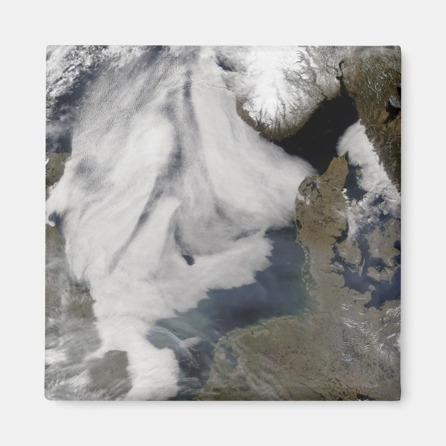 Fog in the North Sea 2 Magnet (Front)