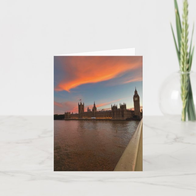 Folded greeting card with photo of London (Front)