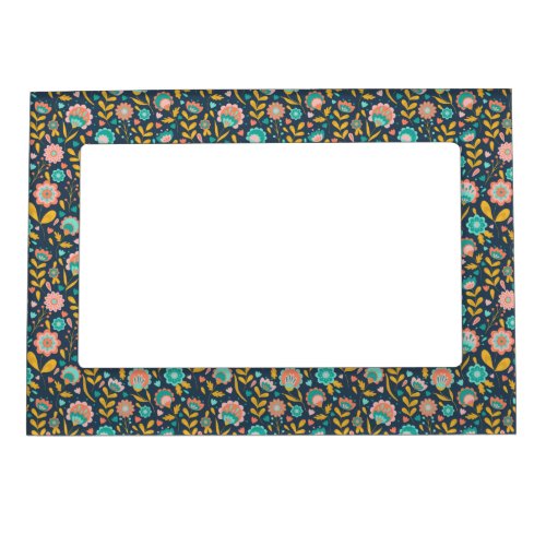 Folk Art Flower Pattern Magnetic Frame