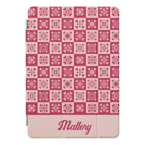 Folk Art Stenciled Heart Pattern Red and Pink iPad Pro Cover