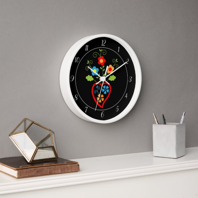 Folk portuguese blooming heart  clock (Office)