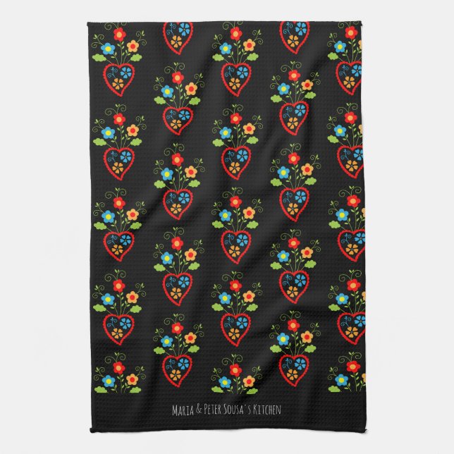 Folk portuguese blooming heart pattern kitchen towel (Vertical)