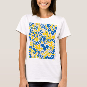 Folklore pattern with Ukrainian flag colors   T-Shirt