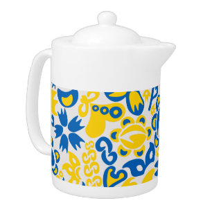 Folklore pattern with Ukrainian flag colors Teapot