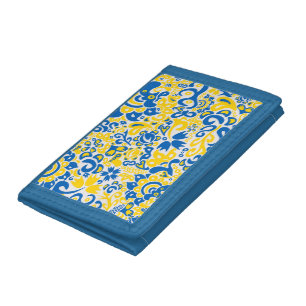Folklore pattern with Ukrainian flag colors Tri-fold Wallet