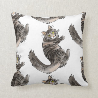 FooFooCat: Jumbo Maine Coon Throw Pillow