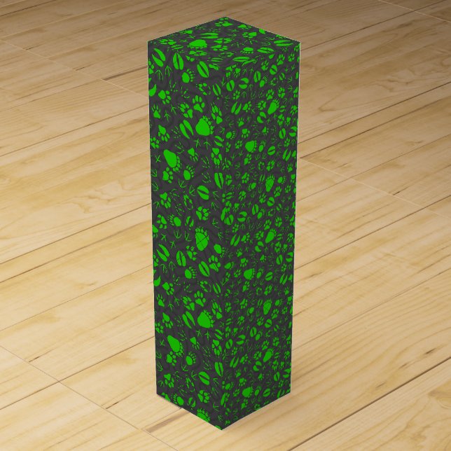 Foot prints 01.b.green DGrey BG Wine Box (Front)