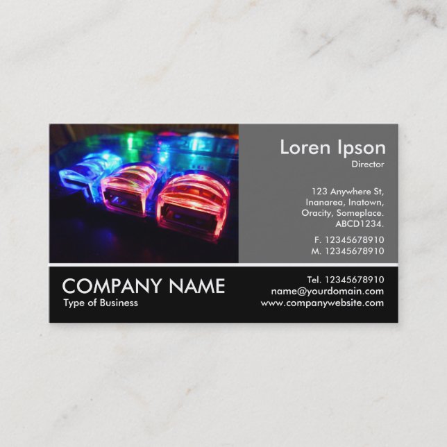 Footed Photo - 60pc Gray - Cool USB Hub II Business Card (Front)