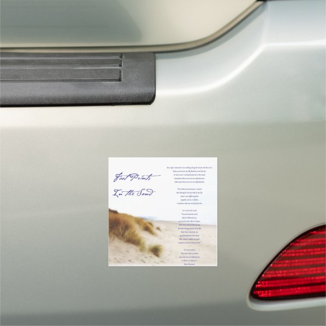 footprints in the sand car magnet (In Situ)