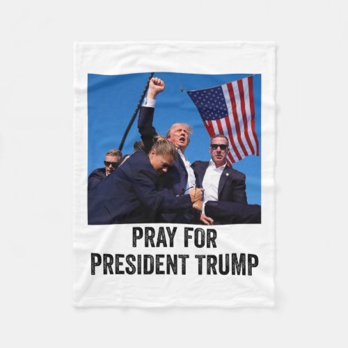 For President Trump  Fleece Blanket