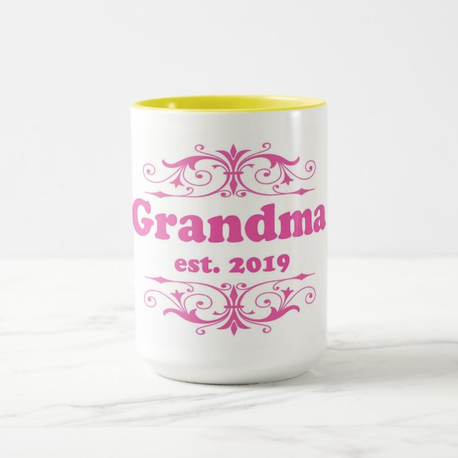 For That Special “Grandma 2019” Mug (Center)