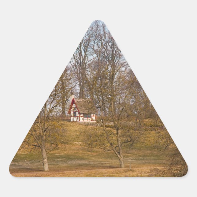 Forest cottage triangle sticker (Front)
