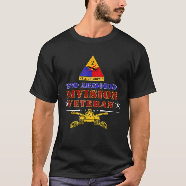 Fort Hood Texas TX 2nd Armored Division Veterans  T-Shirt (Front)