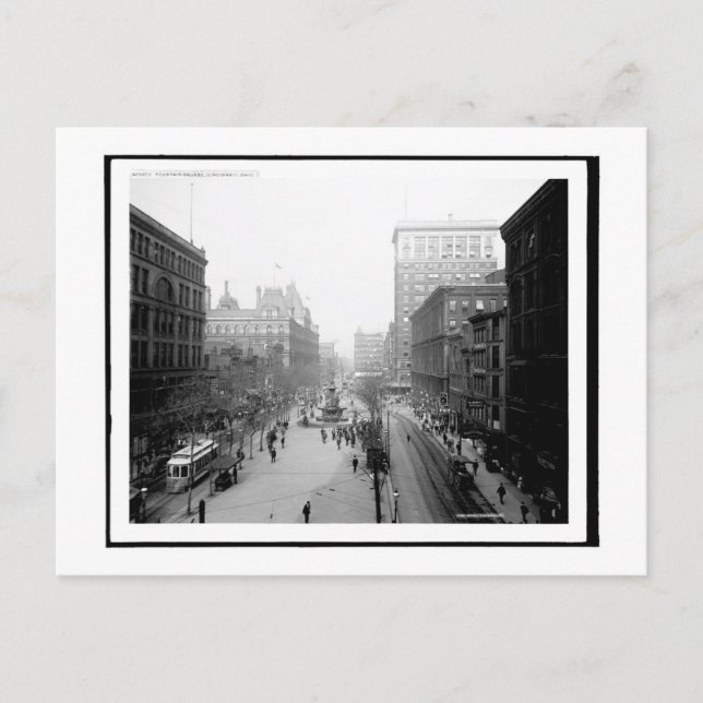 Fountain Square, Cincinnati, Ohio Vintage Postcard (Front)