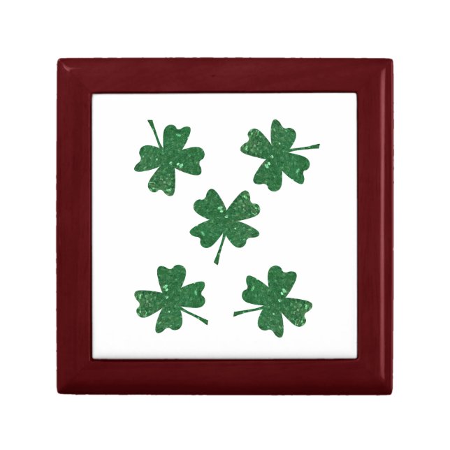 Four-Leaf Clover Gift Box (Front)