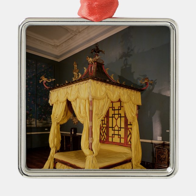 Four Poster Bed, in the Chinese style, 1750s Metal Ornament (Front)
