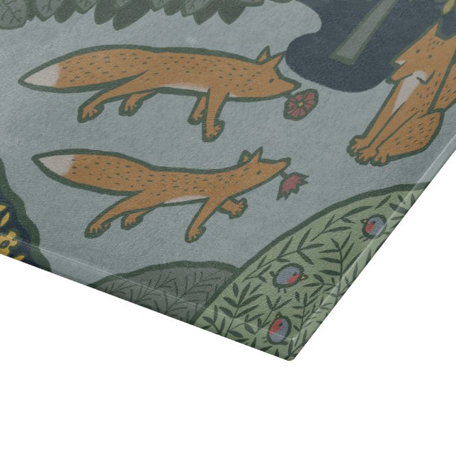 Fox and friends cutting board (Corner)