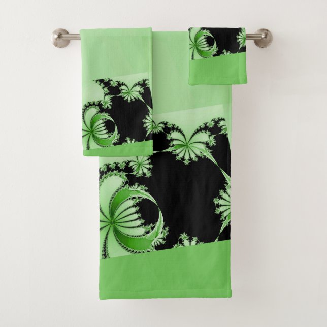 Fractal Garden mantis Bath Towel Set (Insitu)