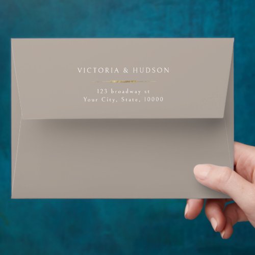 Framed Elegance Modern Simple Wedding Envelope