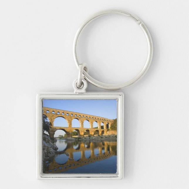 France, Avignon. The Pont du Gard Roman aqueduct Keychain (Front)