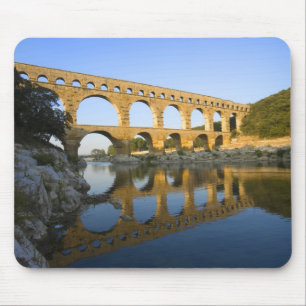 France, Avignon. The Pont du Gard Roman aqueduct Mouse Pad