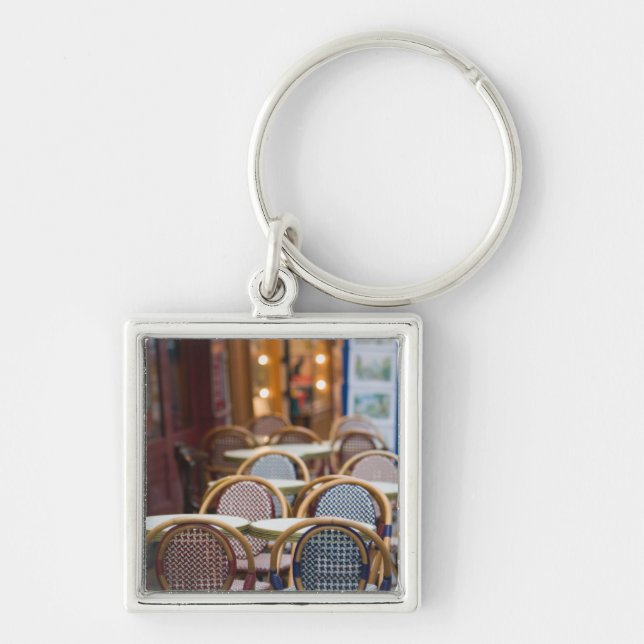 FRANCE, PARIS, Montmartre: Place du Tertre, Cafe 2 Keychain (Front)