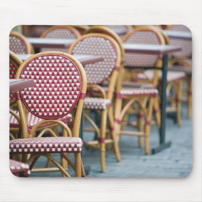 FRANCE, PARIS, Montmartre: Place du Tertre, Cafe Mouse Pad (Front)
