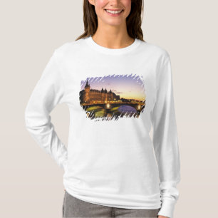 France, Paris, River Seine and Conciergerie at T-Shirt