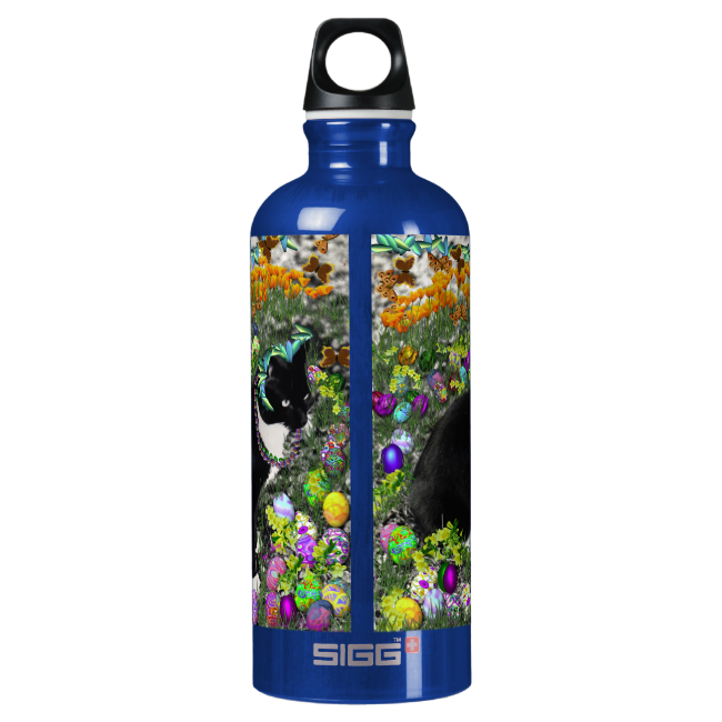 Freckles in the Hunt for Easter Eggs SIGG Traveler 0.6L Water Bottle Freckles in the Hunt for Easter Eggs SIGG Traveler 0.6L Water Bottle