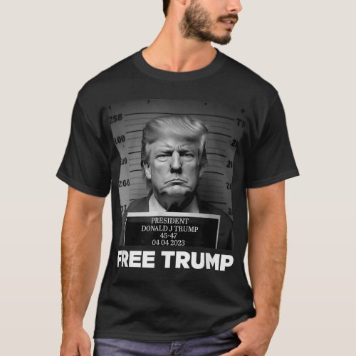 Free Donald Trump Mug Shot  T_Shirt