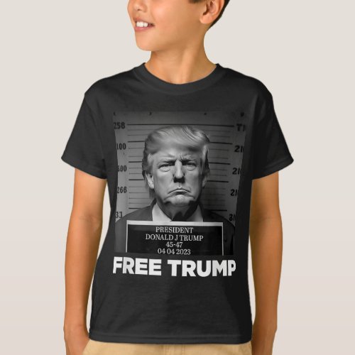 Free Donald Trump Mug Shot  T_Shirt