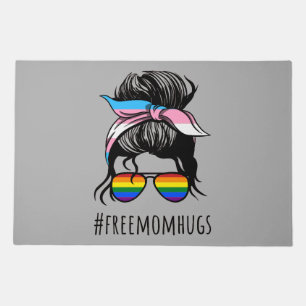 Free Mom Hugs IV - Messy Bun Rainbow Gay Trans Doormat