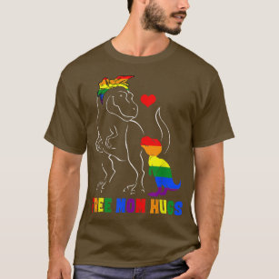 Free Mom Hugs - LGBT Mom Mamasaurus Rainbow Gift T T-Shirt