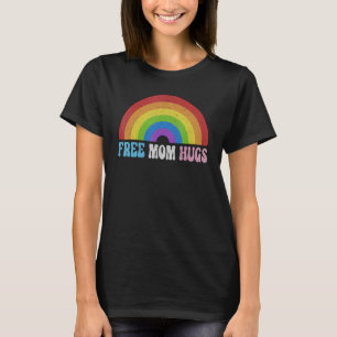 Free Mom Hugs With Rainbow And Transgender Flag He T-Shirt