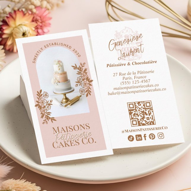 French Bakery Hand Drawn Cupcake Pastry Cake Photo Business Card (French Bakery Hand Drawn Cupcake Pastry Cake Photo Business Card)
