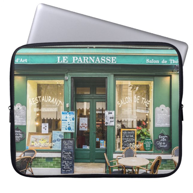French cafes: Versailles cozy scene. Laptop Sleeve (Front)