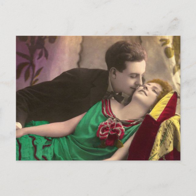 French Romantic Love Couple Vintage Postcard (Front)